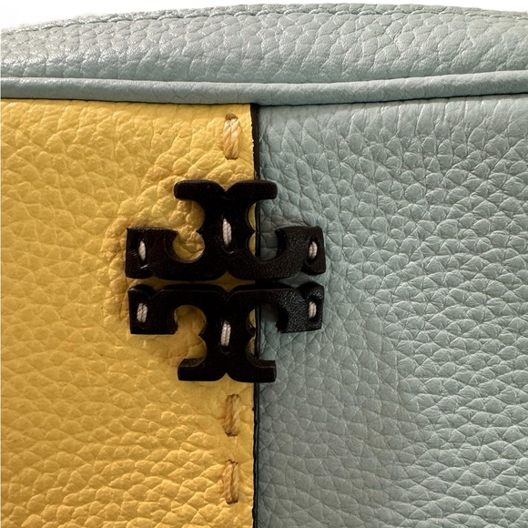 Tory Burch McGraw Camera Bag in Colorblock - Picture 3 of 10